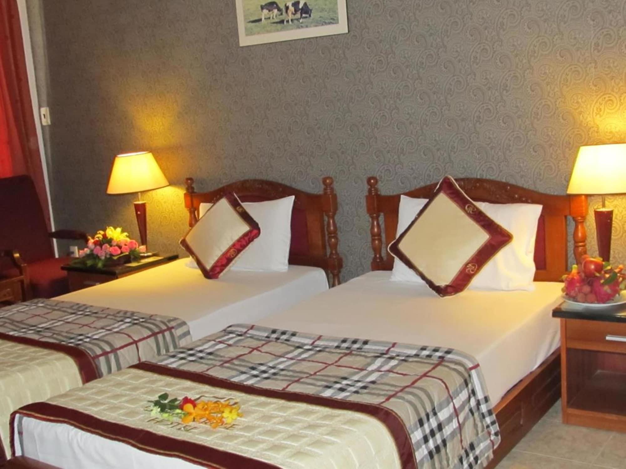 Hotel Khach San Trung Mai Ho Či Minovo Město Exteriér fotografie