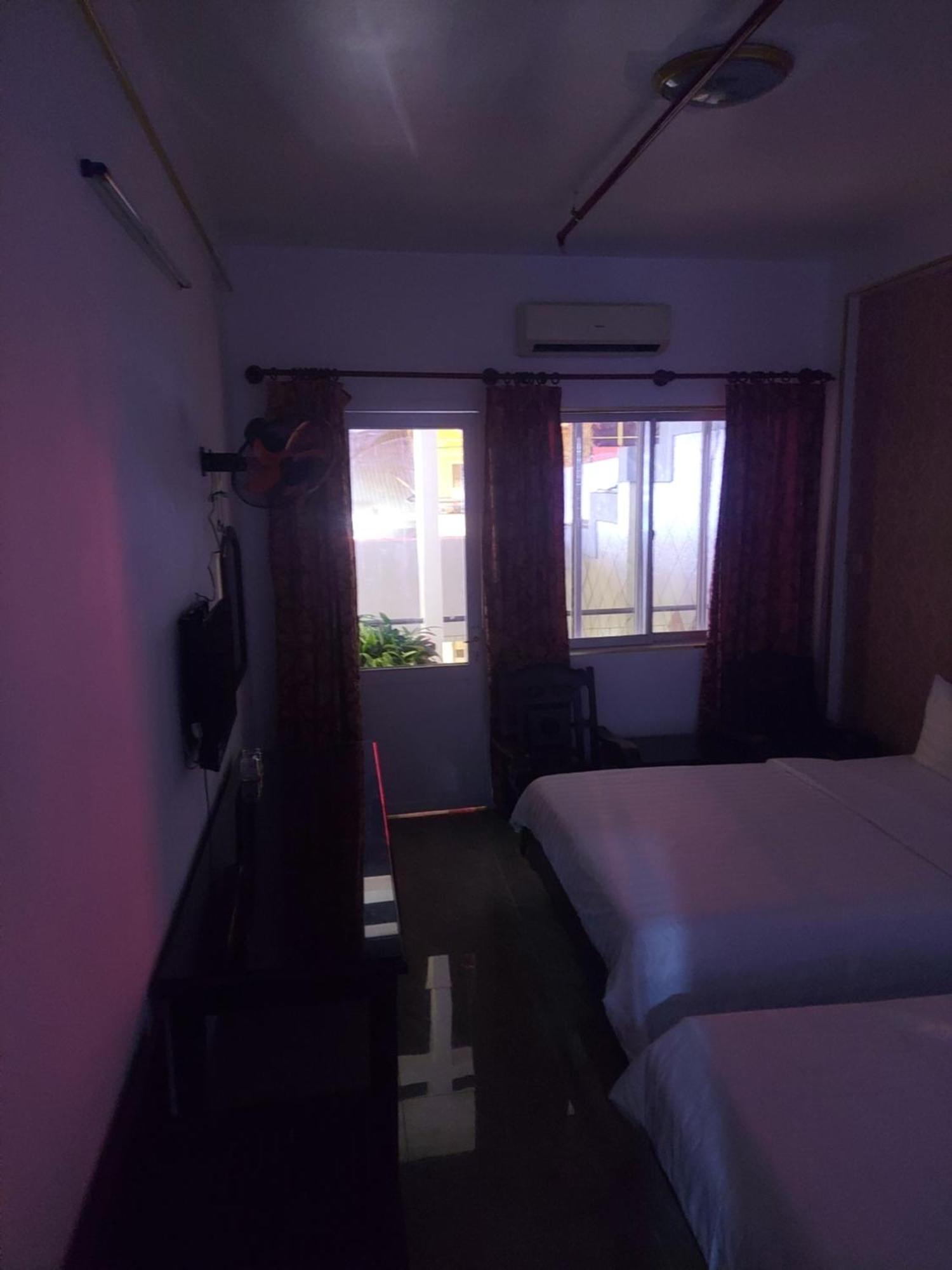 Hotel Khach San Trung Mai Ho Či Minovo Město Exteriér fotografie
