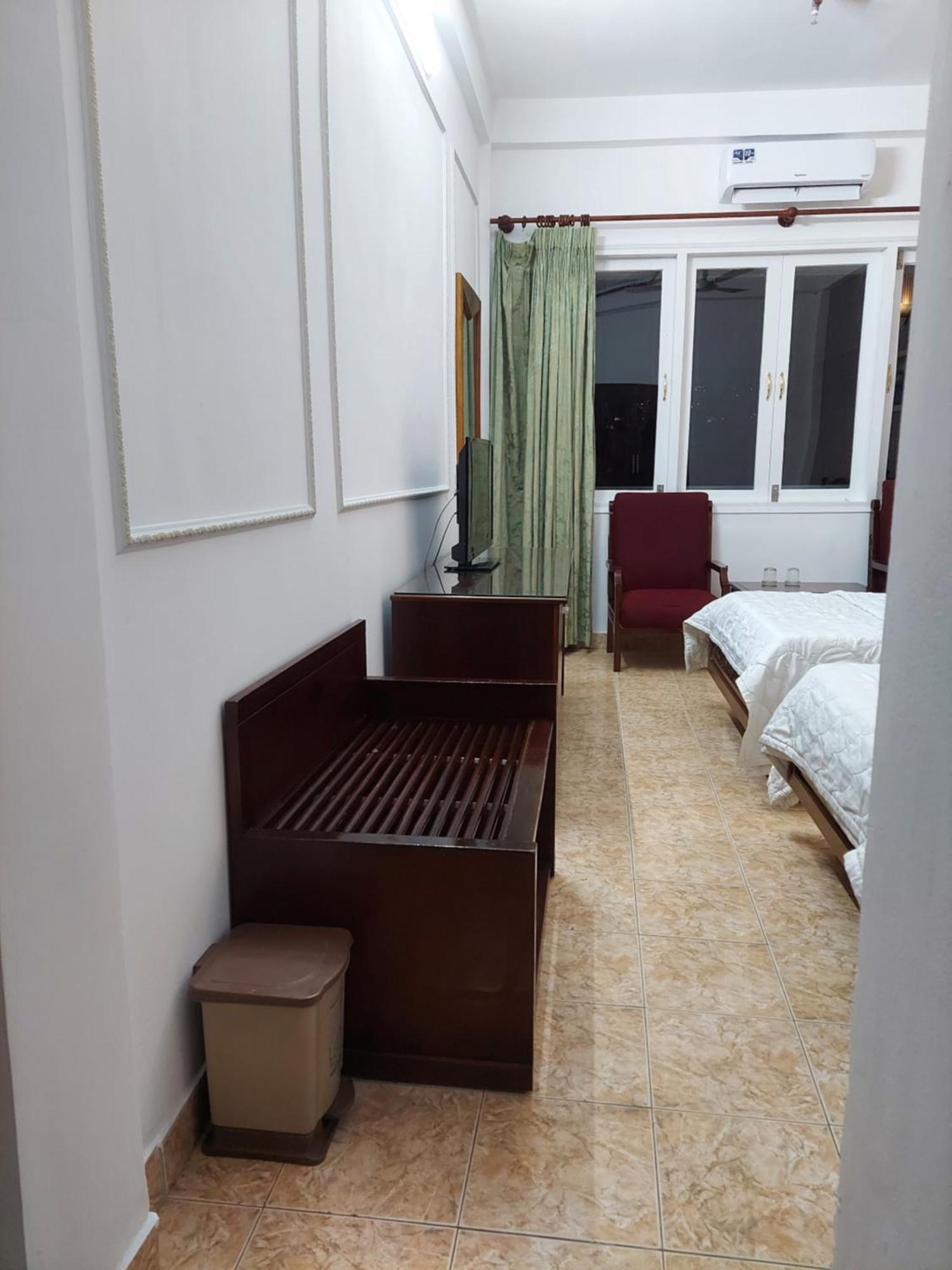 Hotel Khach San Trung Mai Ho Či Minovo Město Exteriér fotografie