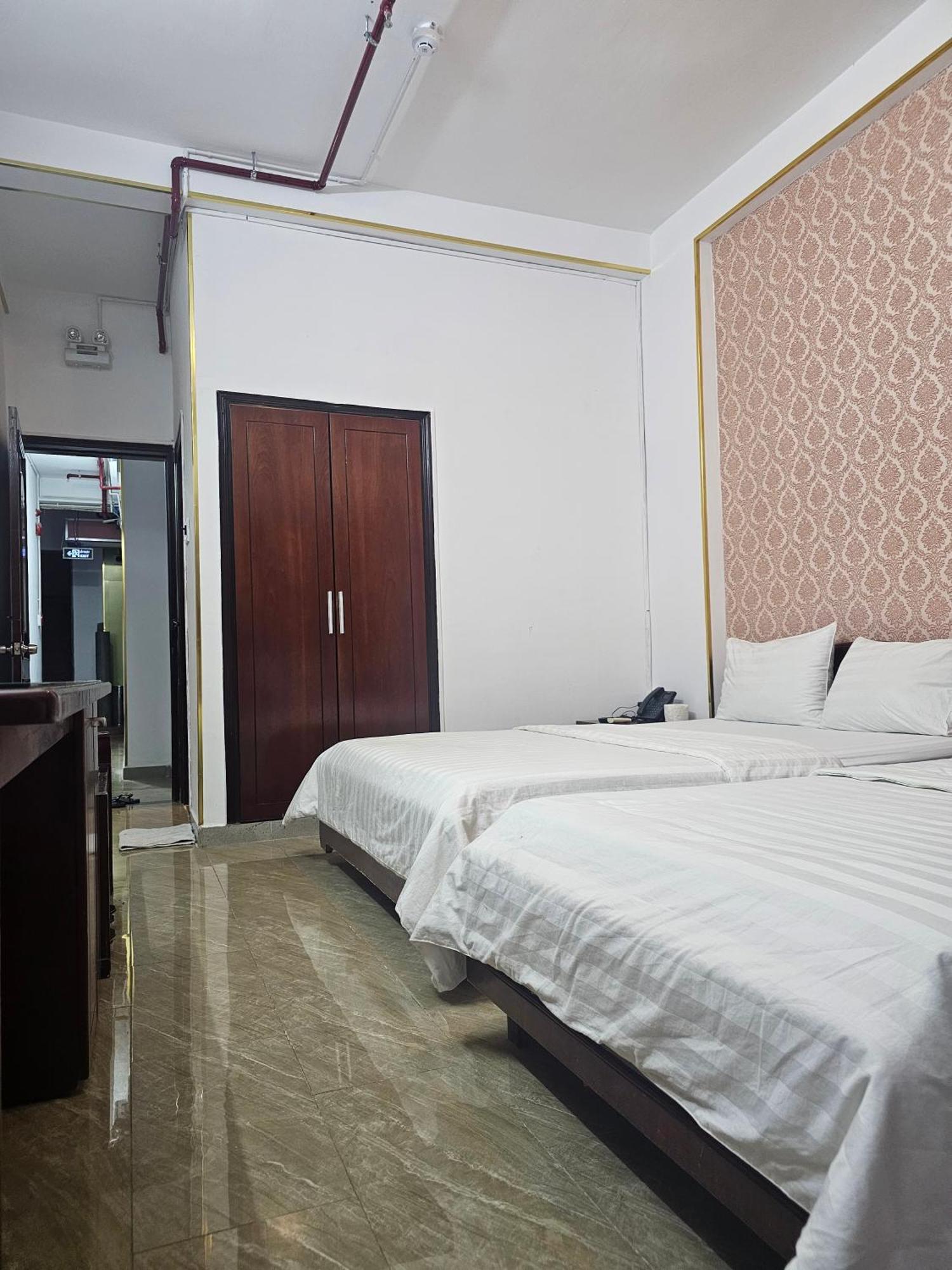 Hotel Khach San Trung Mai Ho Či Minovo Město Exteriér fotografie