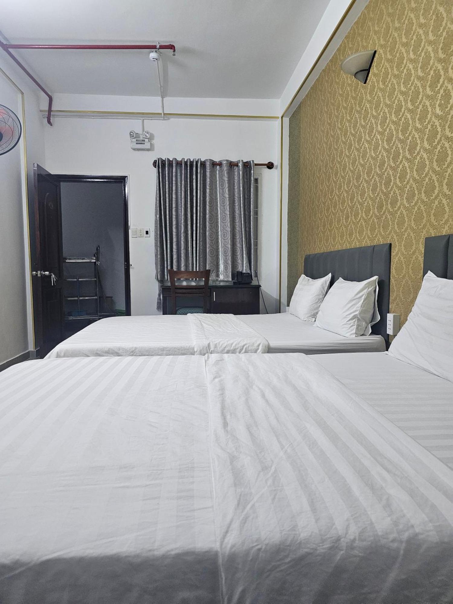 Hotel Khach San Trung Mai Ho Či Minovo Město Exteriér fotografie