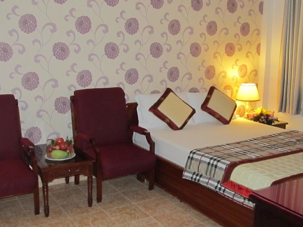 Hotel Khach San Trung Mai Ho Či Minovo Město Exteriér fotografie